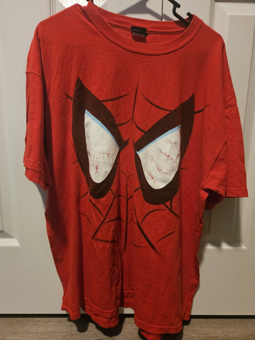 🤸FREE w PURCHASE 🤸‍♀️ Men's Marvel Spiderman  Red Graphic Tee